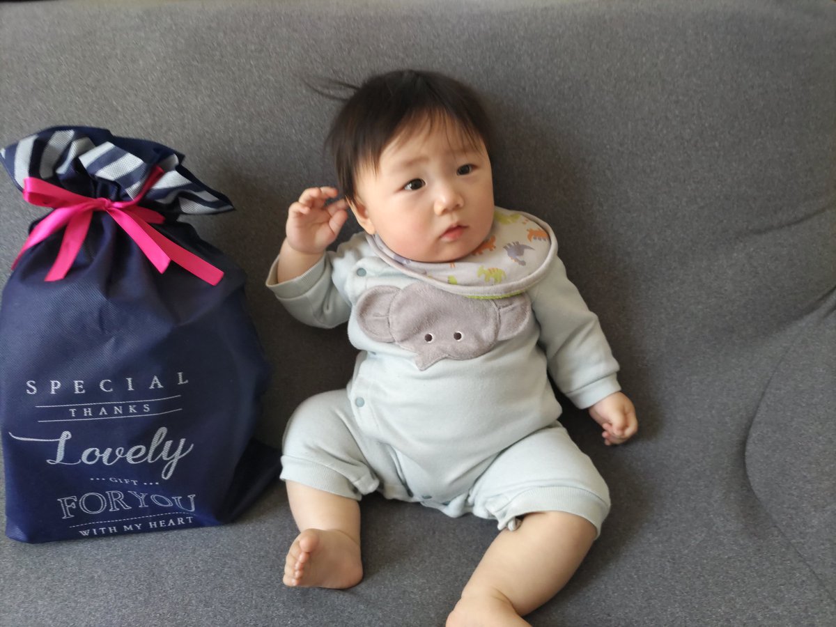 NewHouse247's tweet photo. ＧＷを利用して名古屋に住んでいる孫に会いに行きました。
遠く離れた家族に会う為、会社の福利厚生で週1回、大阪〜名古屋の旅費を出してもらえます（リターントゥホーム手当）。
＃SDG昭和電機グループ
＃RTH手当 https://t.co/5wjbE9jc8q