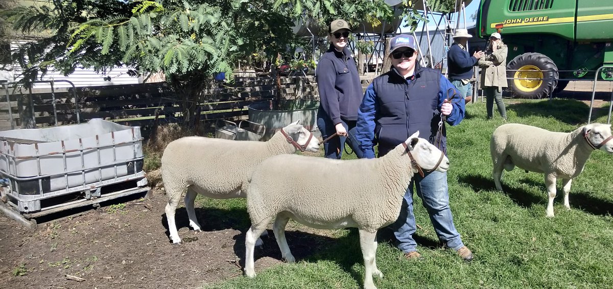 JazSkinner's tweet photo. It's been a really busy month here for our students in a number of our animal science courses!! ๐ค๐ฉโ๐ฌ๐งโ๐พ๐๐๐ฑ We've travelled over 700kms and visited 8 industry partners as part of our residential schools!! @UniSQ_SoAES @unisqaus #WeAreAg #AnimalScience https://t.co/h9M5zHnYje
