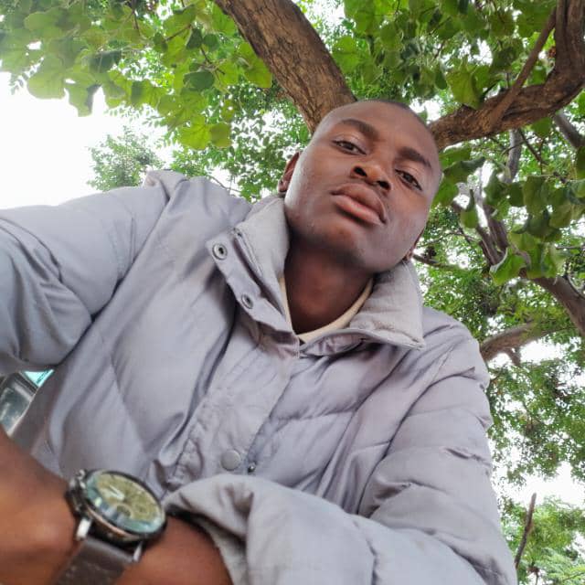 ravaZw's tweet photo. #NewProfilePic https://t.co/Hjl52u4iR5