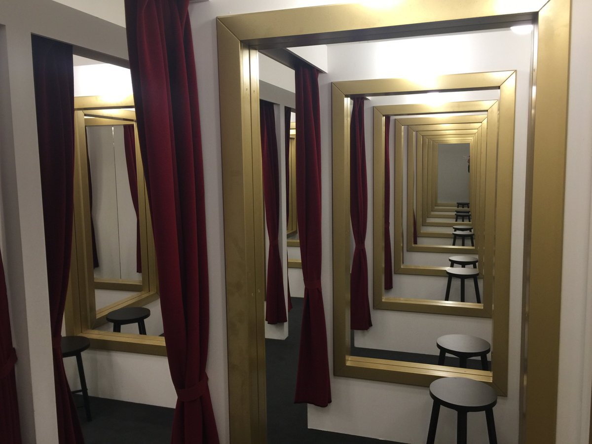 WebANTV's tweet photo. Il mondo folle di Leandro Erlich è in scena a Palazzo Reale Milano fino al 4 ottobre. Il foto-servizio di WebANTV.
#leandroerlich #leandroerlichmilano #artecontemporanea #WebANTV #palazzorealemilano #palazzoreale https://t.co/qSHBMqYHY5