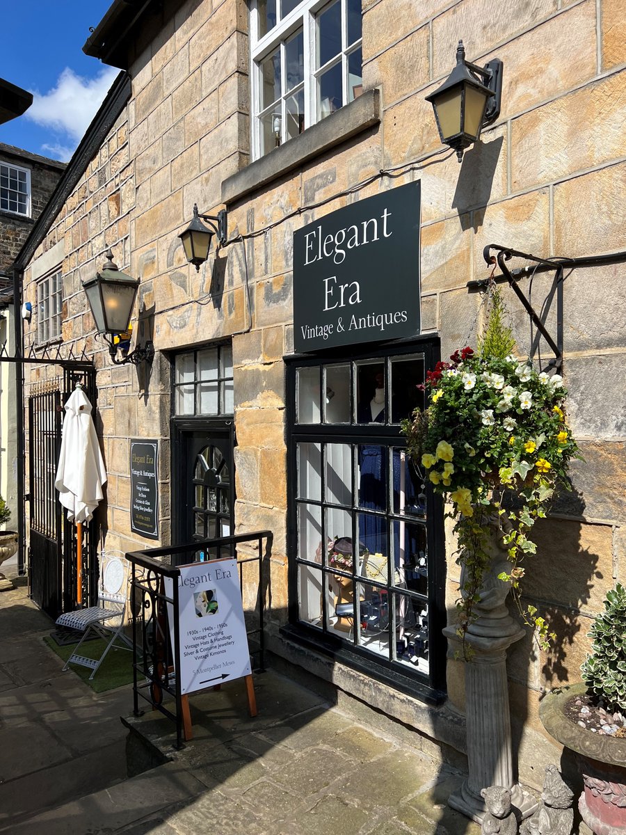 TO LET - 5 Montpellier Mews, Harrogate HG1 2TQ #retailpropertytolet #montpellierquarter #harrogate #commercialproperty