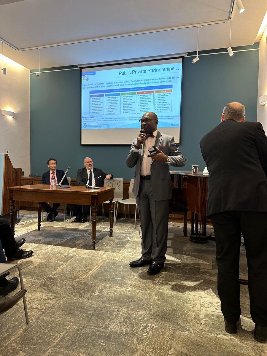 human_water's tweet photo. Enabling PPPs to be sustainable for the #SDGs #WAPPP AGM yesterday with keynote from @FIDIC  CEO @NelsonOgunshakin https://t.co/eWG8Y1qXOH