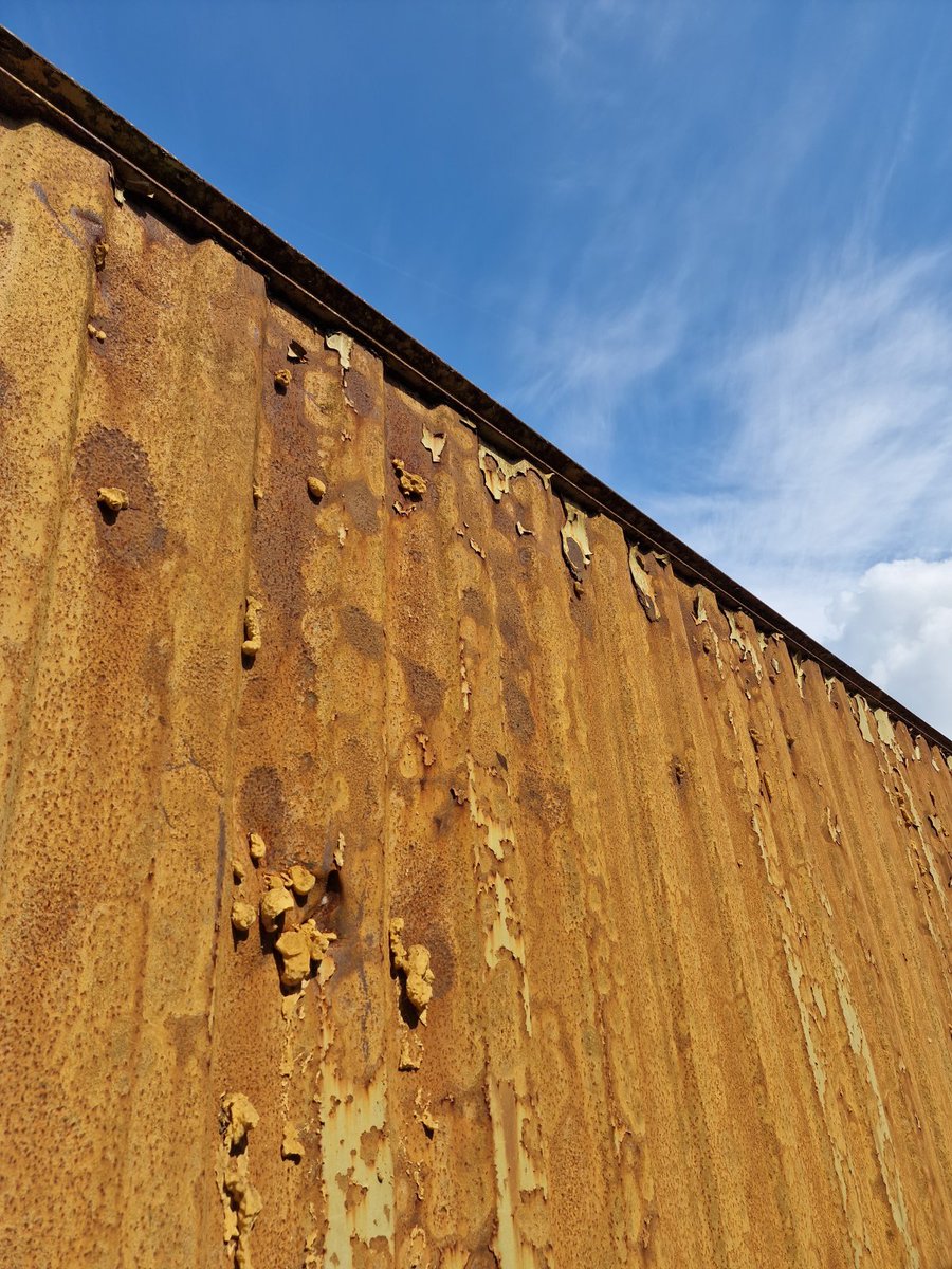 SPCBUK's tweet photo. Netphos 50 Gel removes rust, passivates and degreases metal without harming the surface material👀
Treated surfaces are neutrailsed and can go without protection for several weeks without risk of corrosion!
#corrosion #rust #metalrust #gardening #rusted #machinery #machinerust https://t.co/TyDrNhiHVl