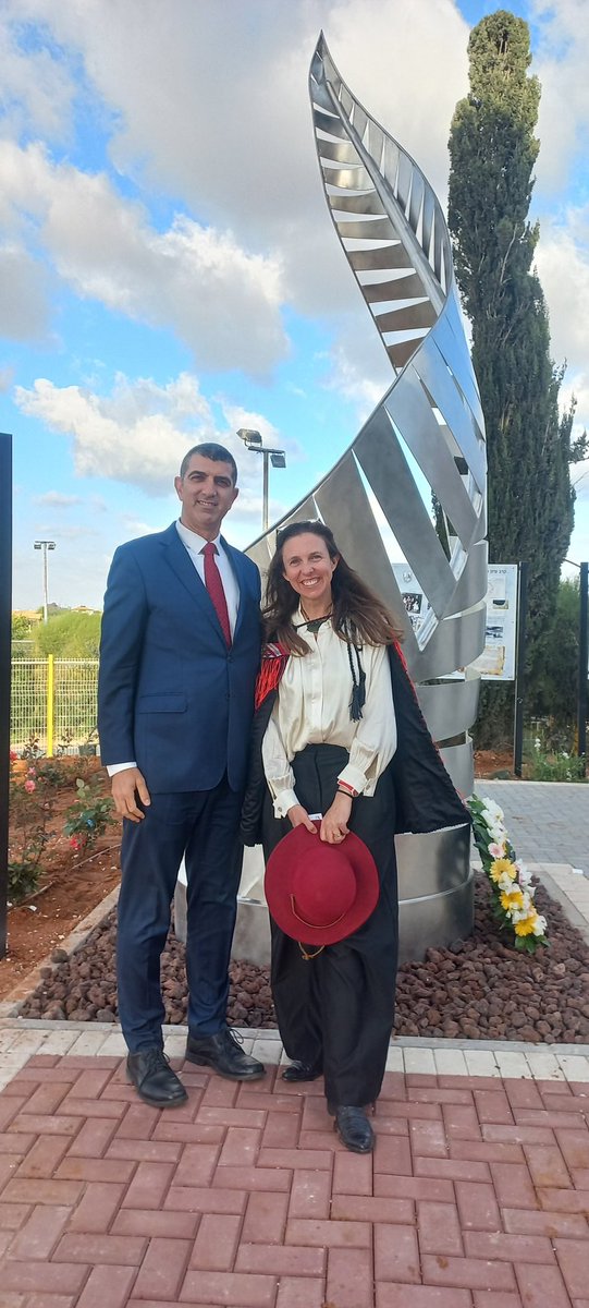 DavidLevyIL's tweet photo. 1/3 I was honored to represent @IsraelMFA at the unveiling ceremony of the #SilverFern monument at Gan Sorek. The memorial commemorates the 53 #ANZAC soldiers from #NewZealand who fell here on November 14, 1917 during the battle of Ayun Kara (Ein Hakore). https://t.co/Yx2DxXb15A