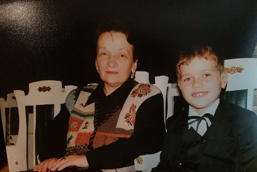 RatnerVladimir's tweet photo. Vladimir Ratner began studying music at the age of three. He took part in concerts and contests as early as his junior year of elementary school, developing his talent✨
#classicalmusic #music #piano #musician #pianist #classicalmusician #art #pianomusic #composer https://t.co/JU9jcUG99e