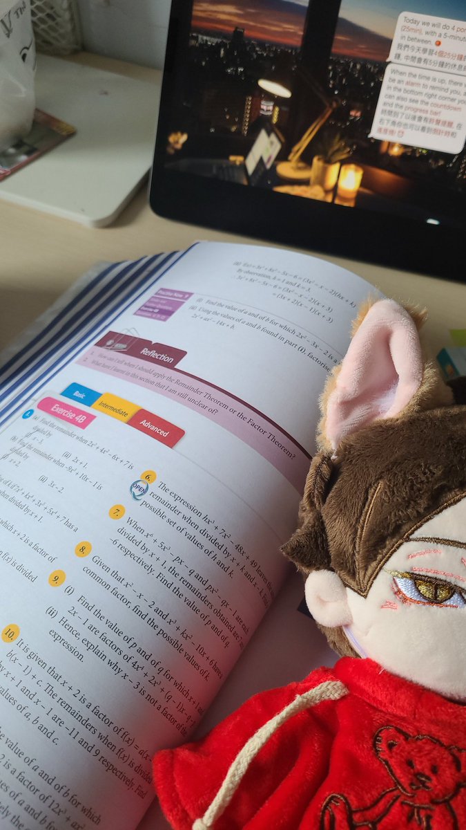 peach_studies's tweet photo. Last mid year exam tomorrow. 

#studytwt #study #studytwtsg #studytogether #studybuddy https://t.co/EkVXa9FRmL