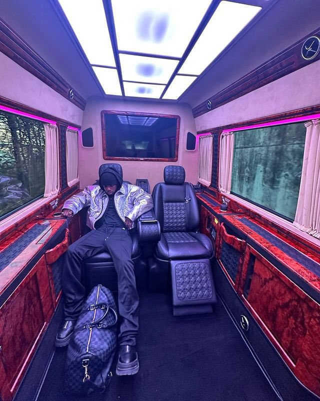 FCJOSMAN_'s tweet photo. 🎤🚀 https://t.co/fujxA9Q1Mv