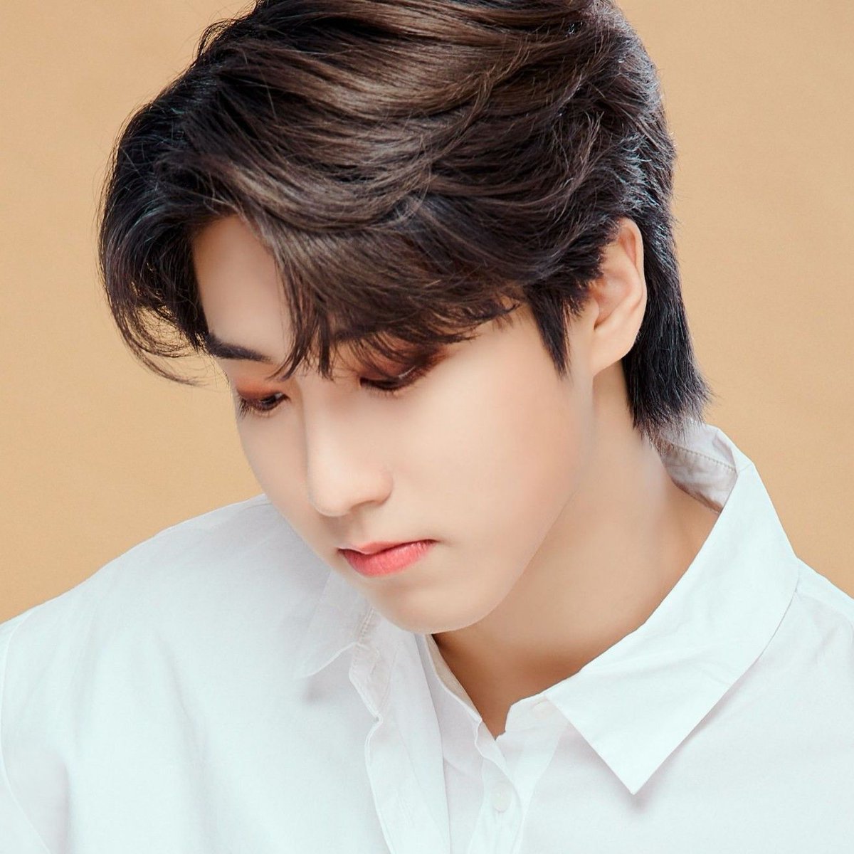 mienhare's tweet photo. — baked goods
minsung oneshot au

meet cute between two broken hearted men with mh who jog early in the morning to forget his loneliness and js who works tirelessly in his bakery to distract himself from his heartache until they met at 4 am in js beloved bakery. https://t.co/klrbF0IZ69