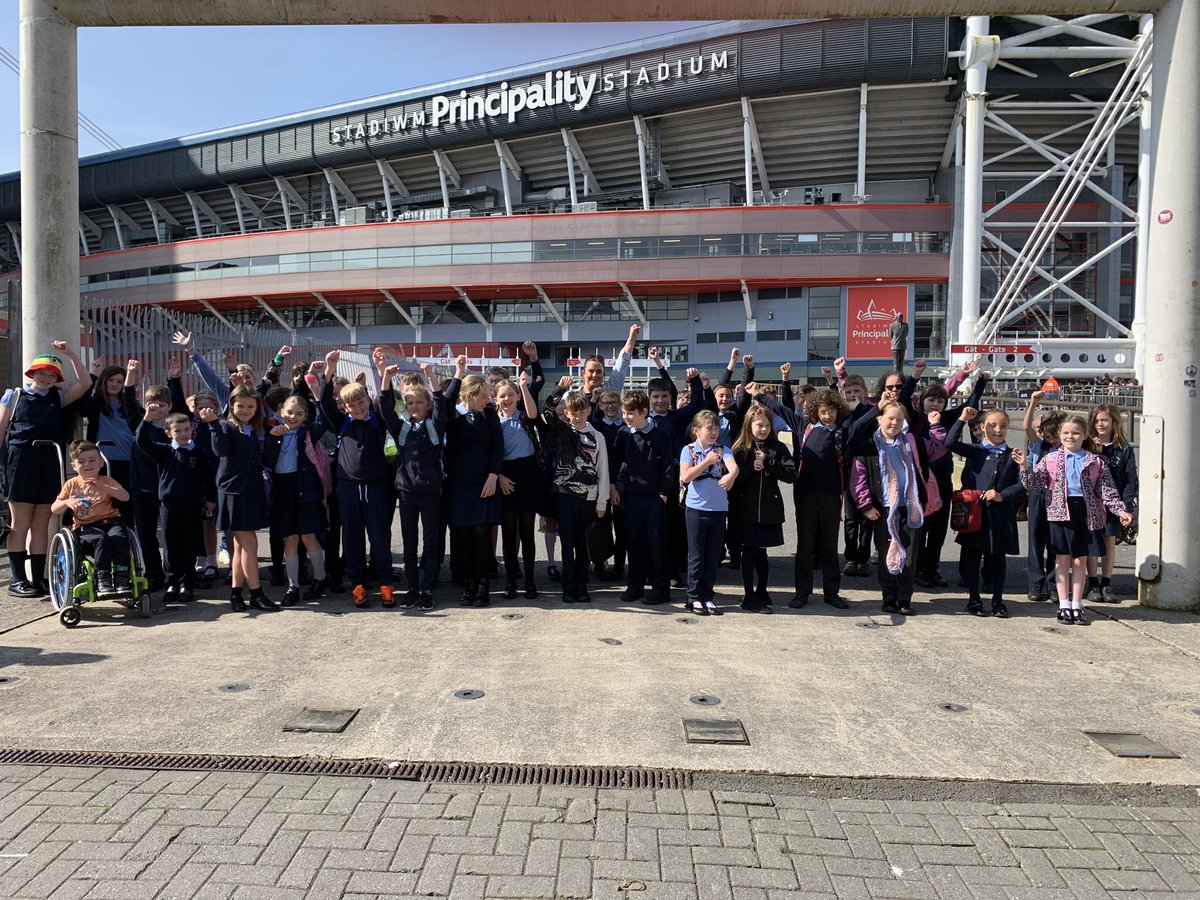 Ysgolyffin's tweet photo. Dyma ni!! 🏈

 @WREuro23 @principalitysta @MonmouthshireCC @EAS_Equity https://t.co/FLR21djq5F