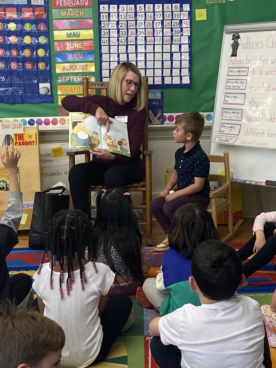 Lehansky18's tweet photo. We loved our visit with Mrs. Belmonte! Students listened to the 3 Little Pigs and then tried to build their own safe structure for the pigs 🐷 https://t.co/B4qAdMlGrQ