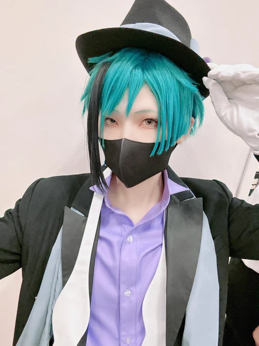 今日スペにいました イベントでのコス疲れるけど楽しかった〜!おジェとの写真ないんできのこ  ありがと〜ございました!