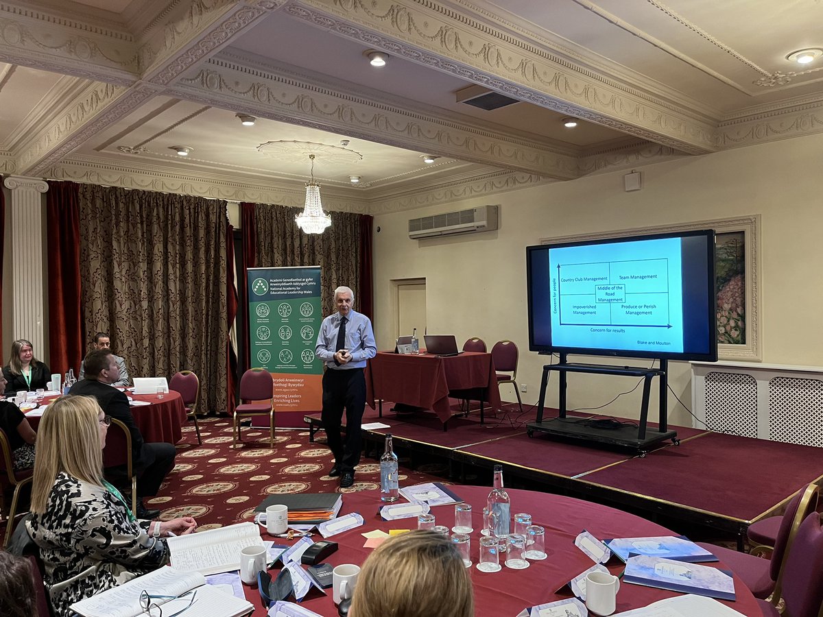 We are at the @MetropoleHotel in Llandrindod Wells today for our first Associate Conference. It has been fantastic to welcome Professor Mick Waters to speak with our Associates this morning. #LeadershipAcademy