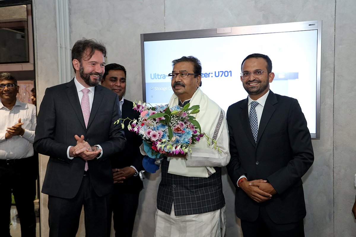 skydiverrg's tweet photo. RT BMedicalSystems: Delighted to announce the opening of our new Global R&amp;D and Customer Excellence Centre in #Mumbai, inaugurated by the Hon. MP Shri Gajanan Kirtikar!

The facility will be a centre for promoting #innovation in #coldchain solutions!

Re… https://t.co/OjbhOB8NOG