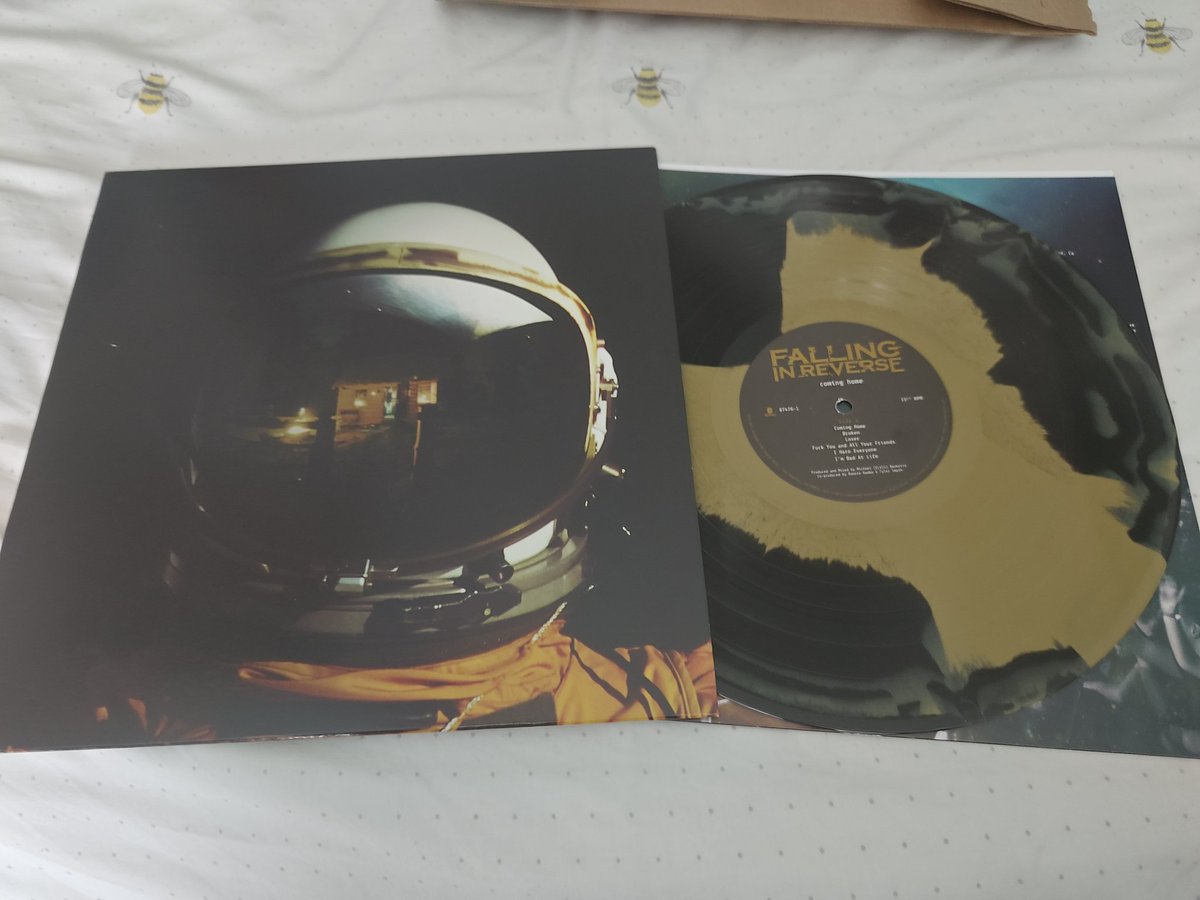iaidenngames's tweet photo. @RonnieRadke amazing album. Fast delivery to UK as well. https://t.co/y25785v29H