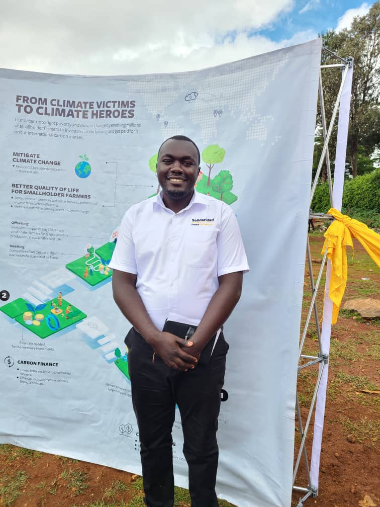 Solidaridad East and Central Africa (@solidaridadeca) on Twitter photo 2/2 "These pioneer farmers in #carbonfarming have paved way for 50,000 other farmers in #Uganda & #Kenya to benefit from a scale up project dubbed “From Climate Victims to CLIMATE HEROES” funded by the National Postcode Lottery,” <a href="/AlexAmanyaa/">Alex Amanya</a> , Senior Project Manager,#Uganda 2/2 "These pioneer farmers in #carbonfarming have paved way for 50,000 other farmers in #Uganda & #Kenya to benefit from a scale up project dubbed “From Climate Victims to CLIMATE HEROES” funded by the National Postcode Lottery,” <a href="/AlexAmanyaa/">Alex Amanya</a> , Senior Project Manager,#Uganda