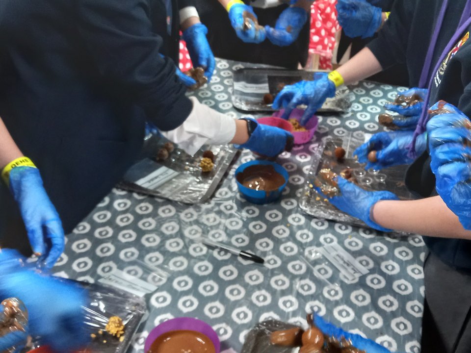 QEHS Product Design tweet media