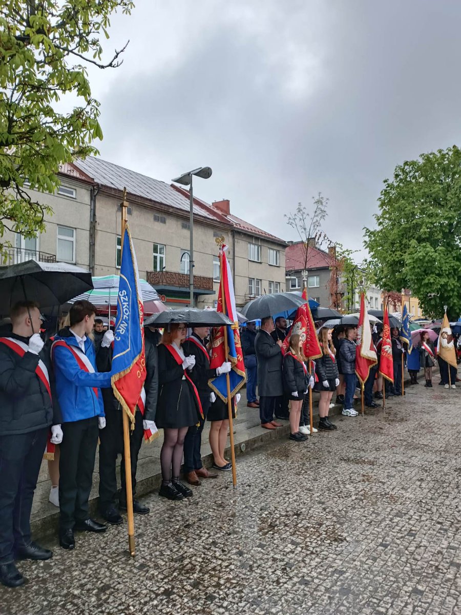 UMJaslo's tweet photo. Obchody 232 rocznicy uchwalenia Konstytucji 3 maja w Jaśle.
#MiastoJasło
#Konstytucja3Maja 
#3maj https://t.co/znXtrlWPX3