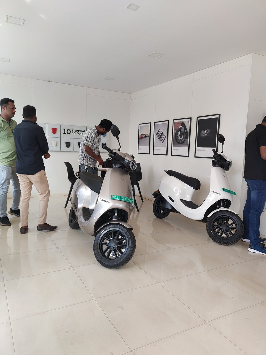 jrmr2468's tweet photo. @bhash @OlaElectric @Khalidaaalbadri @ola_paparazzi finally reached our first waypoint in the journey. At ola experience centre belgavi. #hypercharging on .
120km covered with ease. @Goa_olaowners
#EVhydRIDE #endiceage #hypermilers #missionelectric https://t.co/pSwlLpCWaP