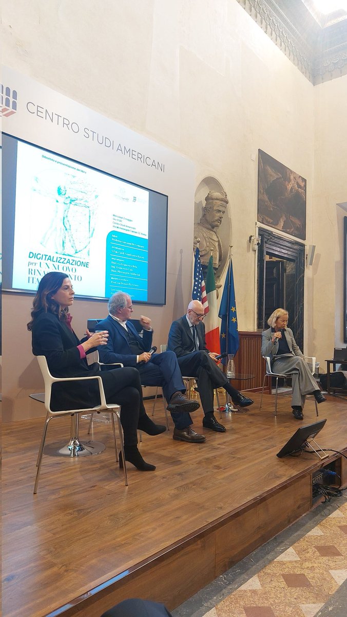 AMB_SEBASTIANI's tweet photo. Presentazione del libro #digitalizzazione per un nuovo #rinascimento #italiano di #Soldavini al #CentroStudiAnericani. Con il #Cardinale #Ravasi #FrancescaBria #FrancescoCaio #DonatellaSciuto e #GiulianoAmato. #Roma #3maggio @centro https://t.co/t2l3BLMaI1