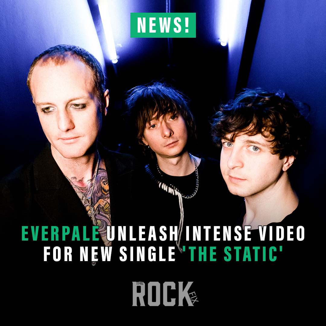 TheRockFix's tweet photo. Rising emo trio EVERPALE unleash intense video for 'The Static' folloing it's radio debut with @AlyxHolcombe. Watch it here:
https://t.co/GqC6XWc2AF
#Rock #AlternativeRock #Emo #EmoRock #Music #NewMusic #EVERPALE #BBCRadio1 #IntroducingRock #NewRock #MusicVideo #Alternative https://t.co/q3gVxwCW4r