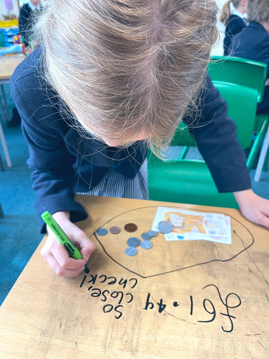 MonktonYear3's tweet photo. A very proud teacher heard our Year 3s share their maths thinking and read their heartwarming positive feedback. #MonktonYear3 #MonktonMaths #MonktonValues https://t.co/4PmSvMA5rX