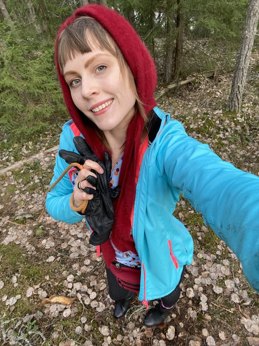 T&auml;n&auml;&auml;n ja huomenna illalla Tampereella aikoja kyl&auml;ilylle sun paikassa 🥰 Tiedustelut s&auml;hk&ouml;postitse: kilikello@protonmail<a href="/tag/ale"class="tags"><span>#ale</span></a><a href="/tag/seksity%C3%B6"class="tags"><span>#seksity&ouml;</span></a><a href="/tag/onlyfanssuomi"class="tags"><span>#onlyfanssuomi</span></a><a href="/tag/fanslypromo"class="tags"><span>#fanslypromo</span></a><a href="/tag/pettymys"class="tags"><span>#pettymys</span></a>