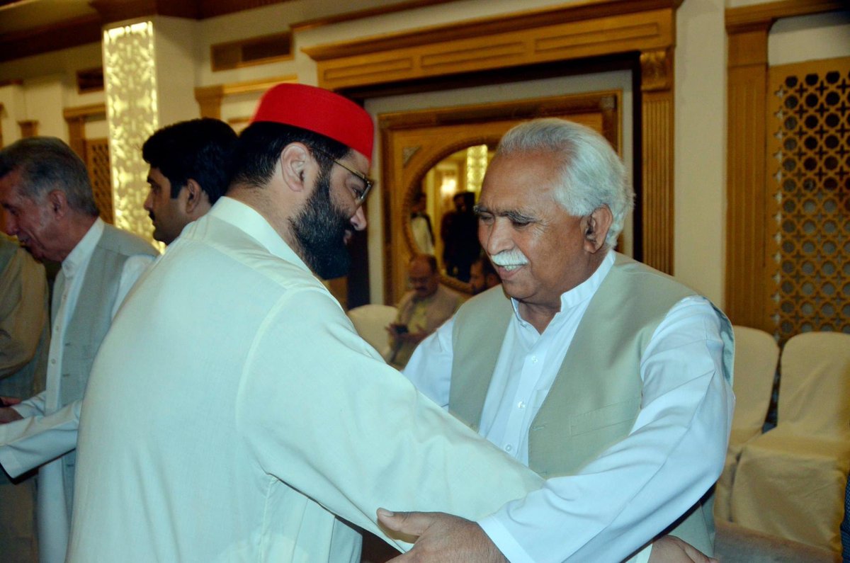 MukhtarEsapzai's tweet photo. د پښتونخوا ملي عوامي ګوند شريک چېرمېن محترم مشر مختار خان يوسفزی د ګوند د لوړپوړي وفد سره چې په کې د ګوند چېرمېن محترم خوشال خان کاکړ، جنرل سیکرټري قدمن خورشيد کاکاجي، سينېر ډپټي چېرمېن قدرمن رضا محمد رضا شامل دي د عوامي نشنل پارټۍ له خوا په رابلل شوي کانفرنس کې ګډون کوي.

#ANPAllPartiesConference