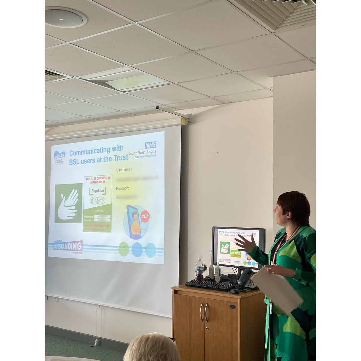 This morning Patient Experience has presented at HCA training for May talking about #FFT #SignLive #LiveLink #SilentNightCharter #CarersSupport Alex gave a @SignLiveUK demo for #DeafAwarenessWeek 🧏‍♀️ @NWAngliaFTPTEX @StentLaura