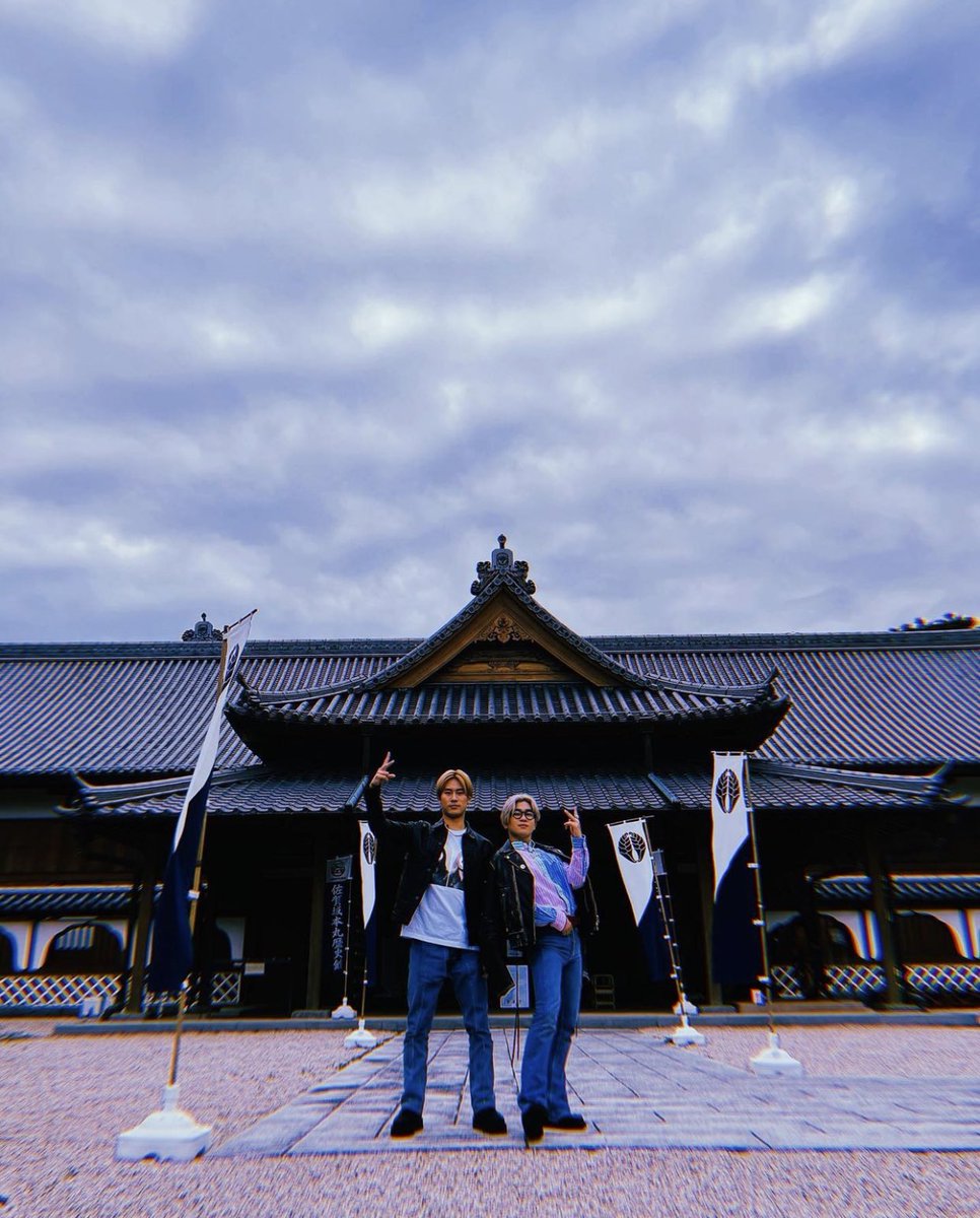 saturnfuji's tweet photo. น่ารักจริงๆค่ะ ฟามเฟรนด์ฟอเอฟเวอออ❤️💛 5555 ฮท #DJMICKS ด้วยค่ะ ก็คือเกือบลืมว่าเขารุ่นเดียวกัน🤣🤣🤣🤣🤣
#BALLISTIKBOYZ 
#深堀未来 #MICKS
#奥田力也 #RICKY  
https://t.co/rSYjhVqvt8 https://t.co/aKoFEodGFa