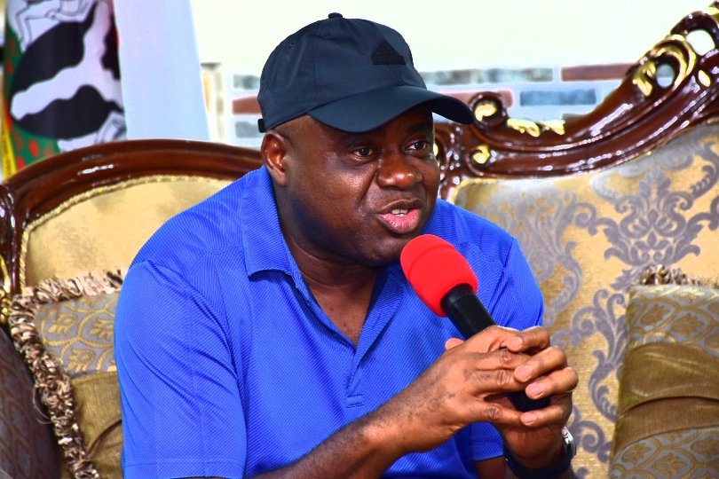 AyebagbalinyoS's tweet photo. GASLIGHTING AND PROPAGANDA WILL NOT SAVE GOV. DIRI

It is disingenuous for any sane Bayelsan to engage in propaganda and gaslighting to cover the ineptitude of Governor Diri. His administration is a regression of the governance culture in the State. https://t.co/RtZQYKZxTJ