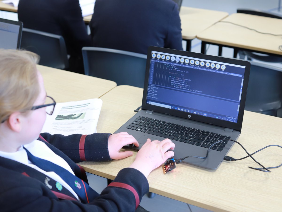 WHS_Computing's tweet image. Our Year 11 Digital Technology students enjoyed having @SentinusNI in this week to look at cyber-security using Microbits!