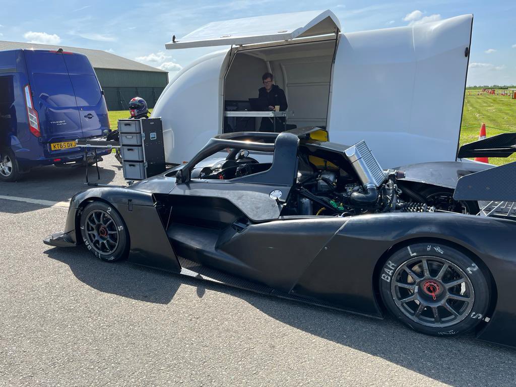 RevolutionRace1's tweet photo. It’s a development test day for the factory at Blyton Park. J Abbot is putting in the miles on a new 3.5 SC motor that will improve control &amp; power delivery. There are some new developments in the power shift amongst some other exciting stuff in the pipeline!!  

#revolution https://t.co/IkBBiw3F56