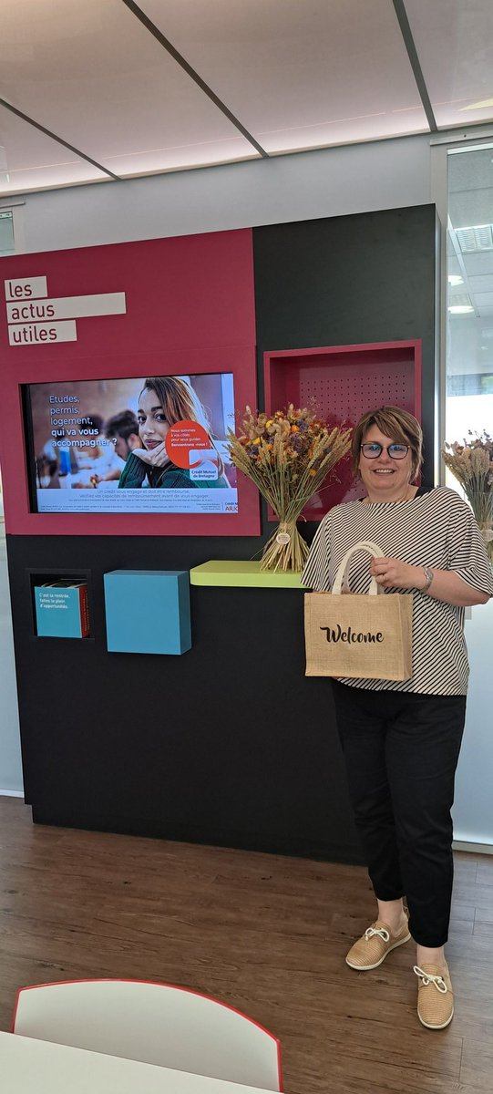 Bienvenue à Nathalie ! L'agence locale <a href="/CcmPerrosGuirec/">CMB Perros Guirec</a> à le bonheur (d'après 1er mai) ☘️ de t'accueillir pour que l'équipe soit i complet ! Welcome 😊 <a href="/CMBretagne/">CMBretagne</a> <a href="/cmarkea/">Crédit Mutuel Arkéa</a> <a href="/CreditDd22/">Crédit Mutuel DD22</a>