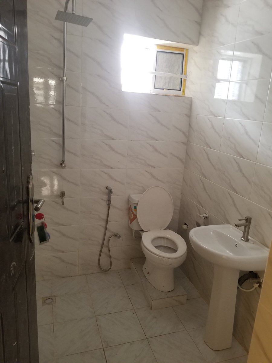 lollypeezle's tweet photo. TO LET!!!

The most beautiful miniflat in Lakowe. This is a masterpiece.

Rent: ₦600k Per annum
Legal: ₦60k
Agency: ₦60k
Caution Fee: ₦60k
Service charge: ₦96k (8k per month)

Location  - School Gate, Lakowe Phase 2. https://t.co/GRWTNC7Xvl