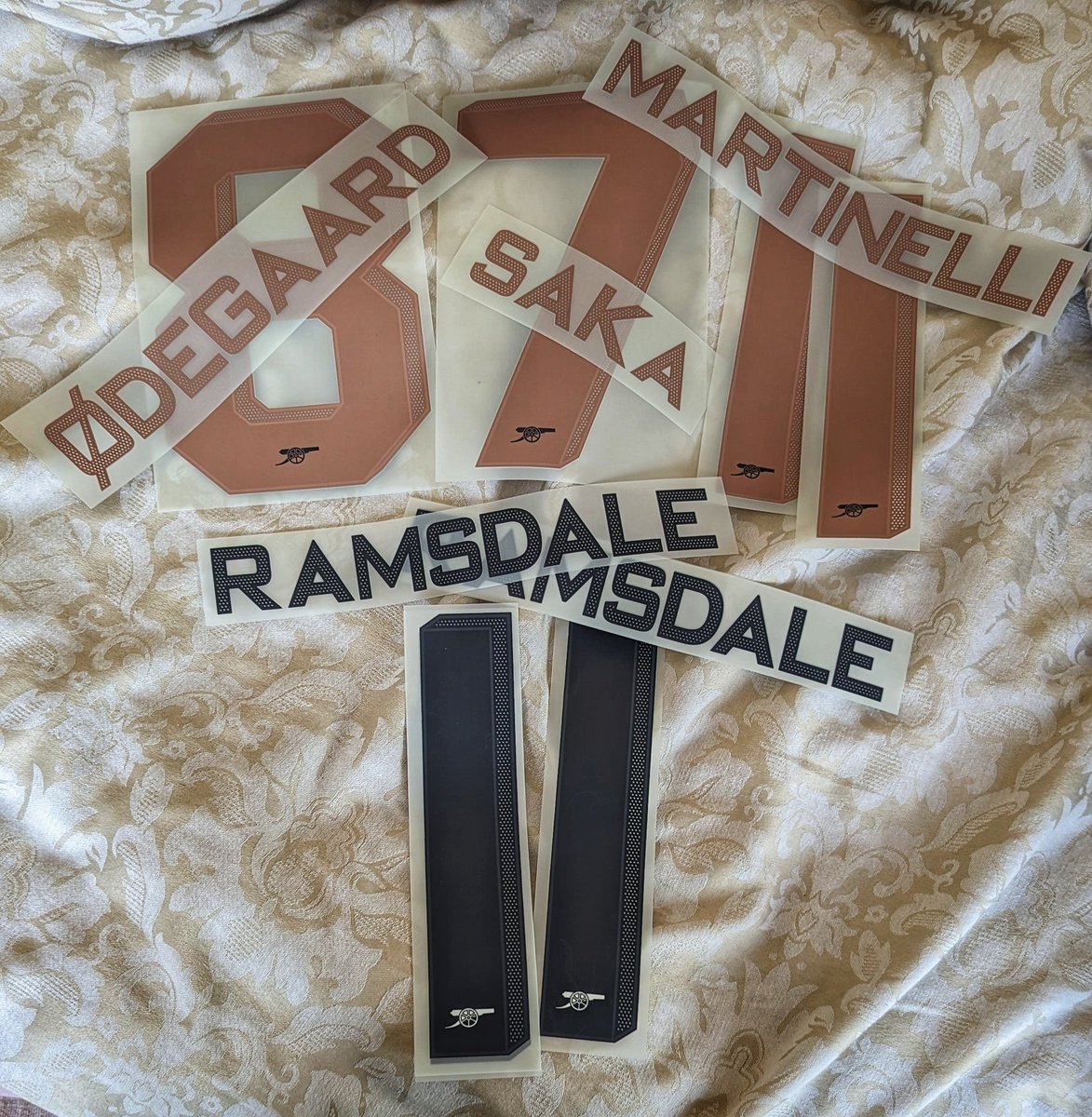 jacksonbosco's tweet photo. Received some nice #Arsenal #Namesets today from @FKDirect . Can't wait to see these on my shirts 😍😍😍 #Arsenalshirt #Gunners #COYG https://t.co/1BhwM7h15w