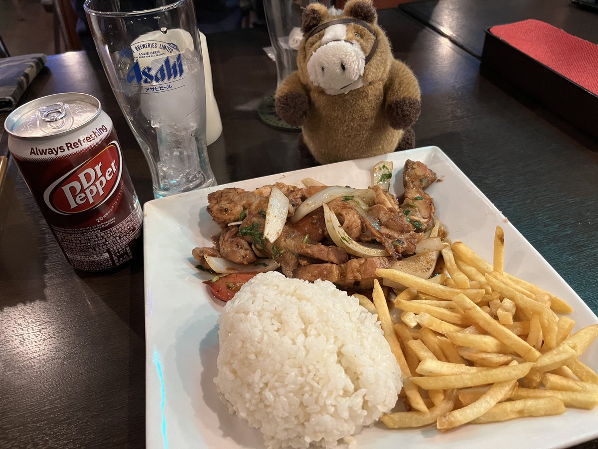 Chizu_SIROSITA's tweet photo. #メンチカツ放浪記
#CUSCOCAFE
チキンサルタードいただきます! https://t.co/2rxOOD3BhS
