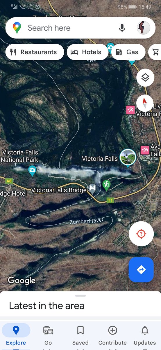 freedomyte's tweet photo. @MaxwellMEmwamba Both sides own the Victoria Falls according to the borders so stop disposing your lack of Geography Knowledge, or trying to redraw the borders. https://t.co/G9HdK5mcIl
