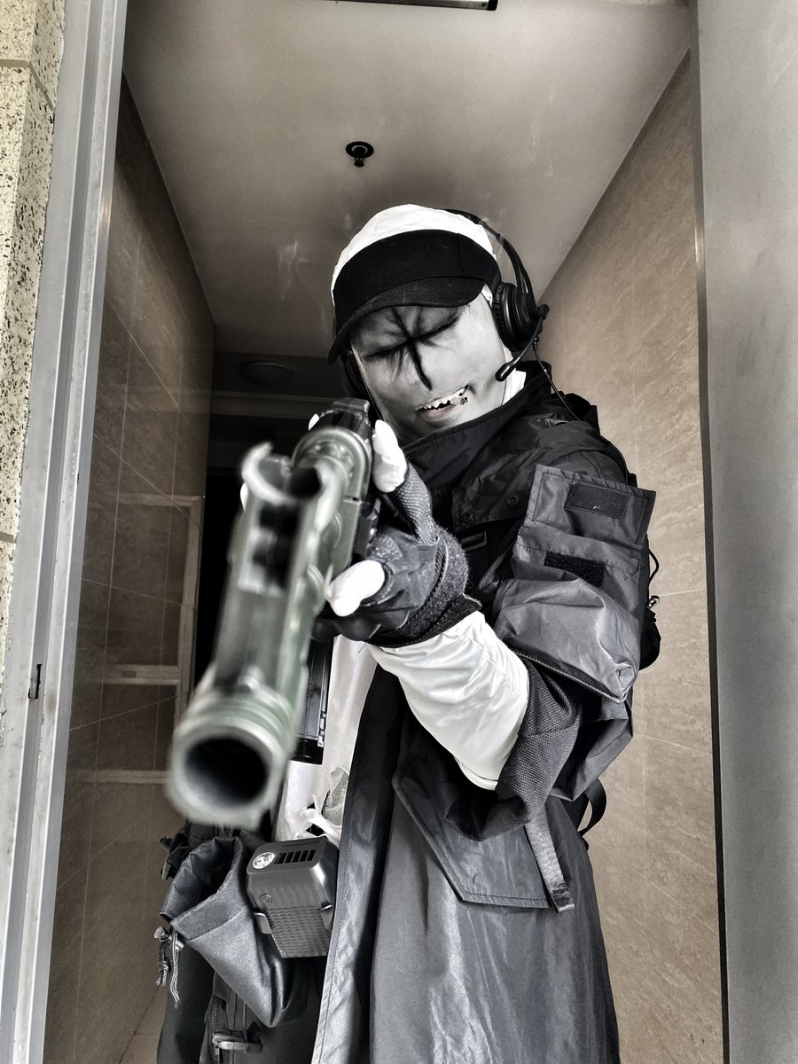 lodisa9's tweet photo. #madnesscombat
all right I'm down.cosplay so tired https://t.co/tFsVifDKX7