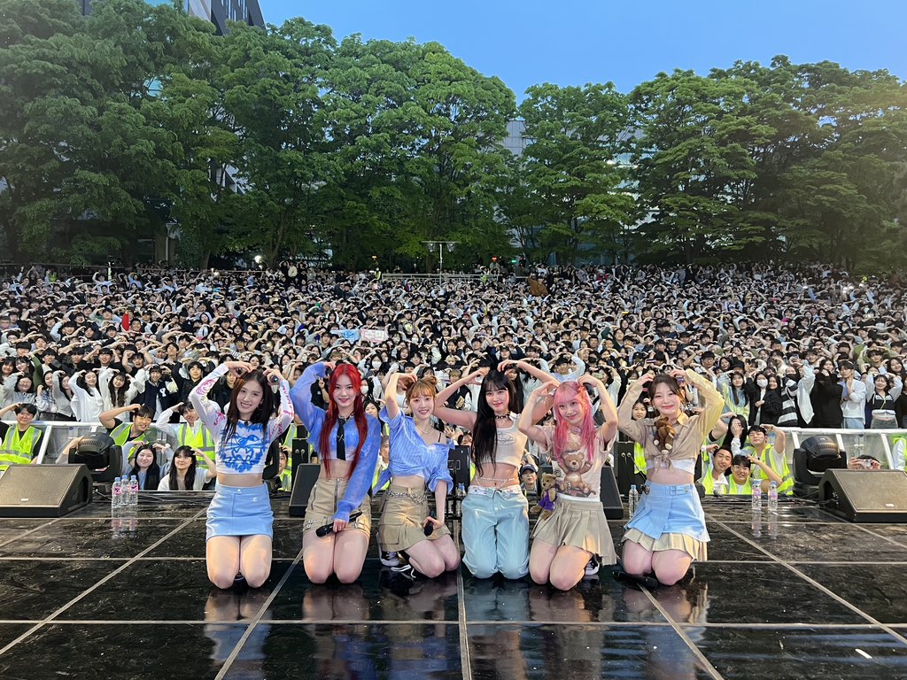 STAYC(스테이씨) tweet media