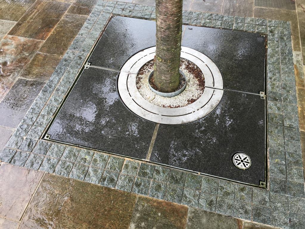 jonesoswestry's tweet photo. Previous #arborslot supplied by @jonesoswestry to numerous sites across @ManCityCouncil as well as #suprabloc access covers available any size to suit all types of infill for #mayfieldMCR if required by @StudioEgretWest https://t.co/Cul8nUCdbX