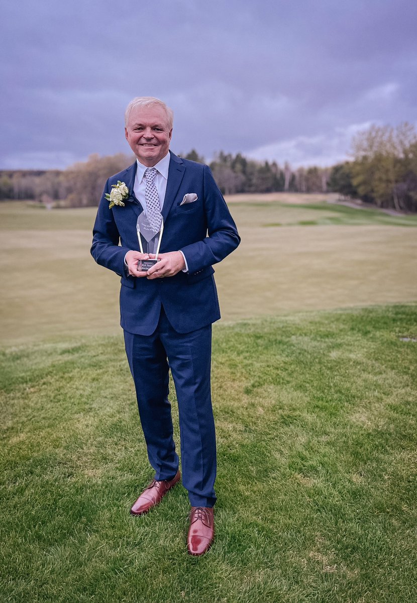 Rick Young tweet media