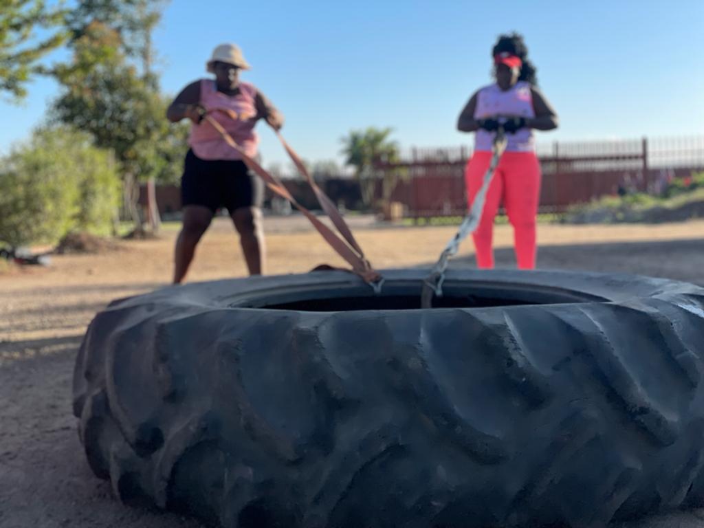 CelofitnessZ's tweet photo. As Celofitness we are dedicated to not only to your fitness but also creating Men and Women with Power. Join us today and and start your fitness journey.
@FMH_Health @zafaofficial @epic_fitness_zw
#FitNeverQuit
#JoinCFToday
#MNWithPower https://t.co/7FQsNw8gQp