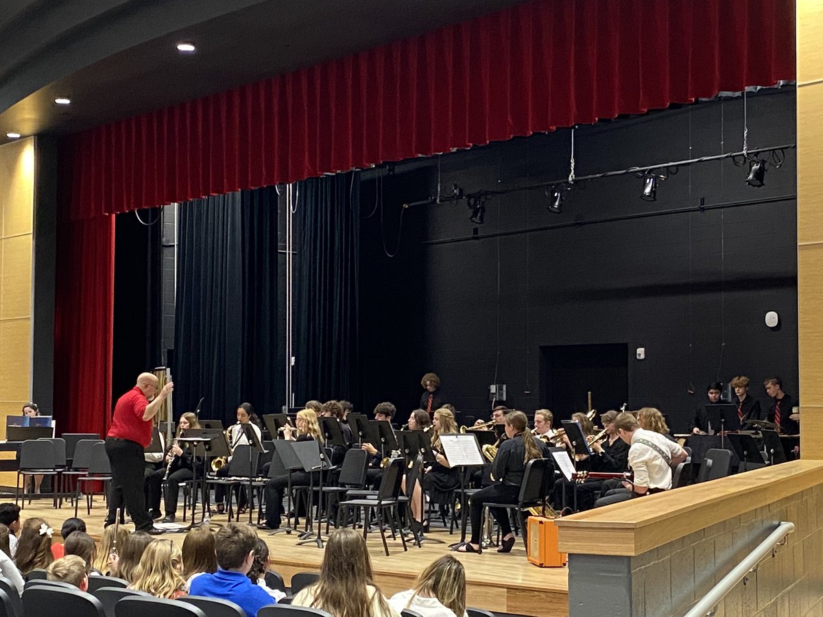 PleasantLocalHS's tweet photo. Great performance for our spring band concert! https://t.co/wI22bYYyKJ