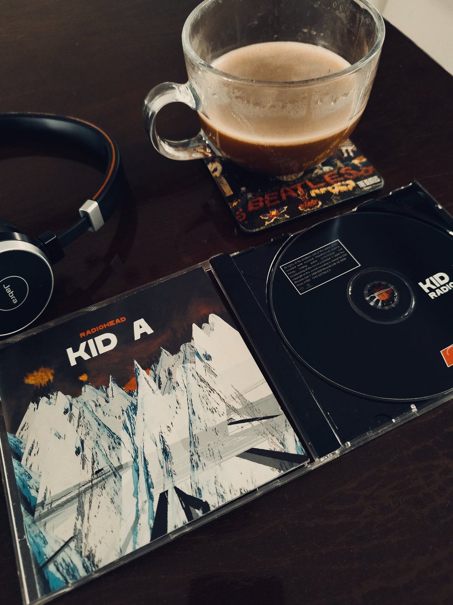Back to base and my records 💿🎧
Radiohead - Kid A 🎶
#Nowplaying #Nowspinning 
#Tunes #Records #cd #cdcollection #Musicvibes #Albumoftheday #BestAlbums #Myrecords