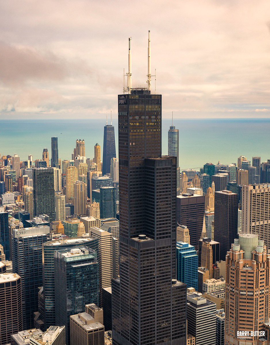 50 years ago today, construction of Sears Tower was completed.   At the time, it became the world's tallest building.  #chicago #history #architecture