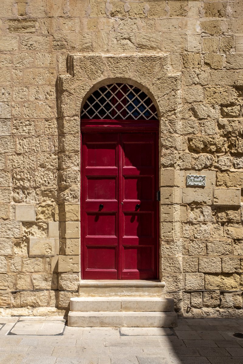 TimScott1969's tweet image. If you appreciate a gnarly old door like me, you'll love Malta! @VisitMalta