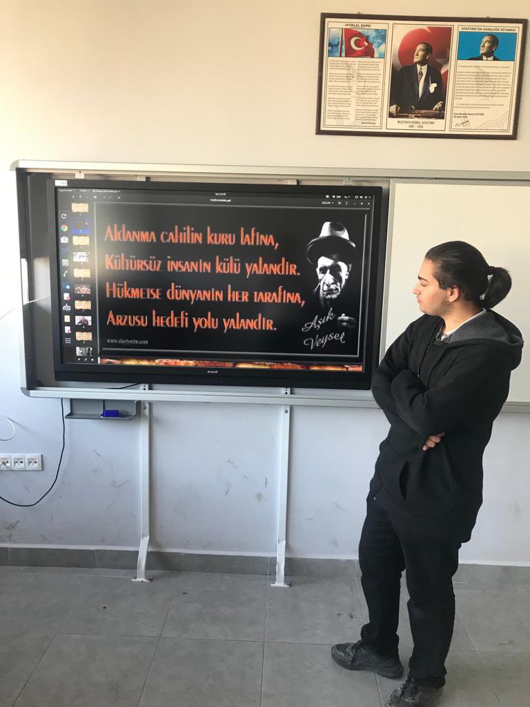 Muğla Okur Gezer Yazar Projesi kapsamında, Fethiye Mustafa Kemal MTAL Kütüphanecilik kulübü öğrencileri Aşık Veysel’i anma programı düzenledi.
<a href="/tcmeb/">Millî Eğitim Bakanlığı</a> <a href="/mugla_mem/">Muğla İl Millî Eğitim Müdürlüğü</a> <a href="/mugla_arge/">ArGe Muğla İl Milli Eğitim Müdürlüğü</a> <a href="/emrecay55/">Emre ÇAY</a> <a href="/memfethiye/">Fethiye İlçe Milli Eğitim Müdürlüğü</a>