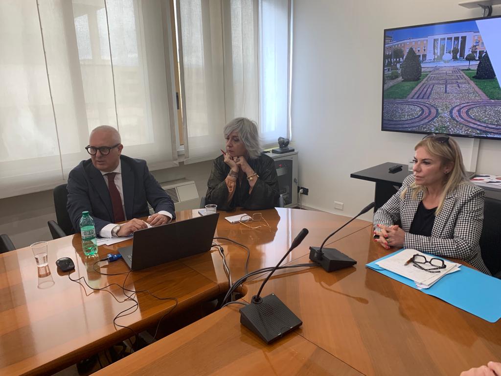 A #Latina è in corso l'incontro dei nostri #imprenditori con i candidati Sindaco della città.

Per info ➡️ tinyurl.com/2thhxy5d 

#3maggio #Imprese #Unindustria