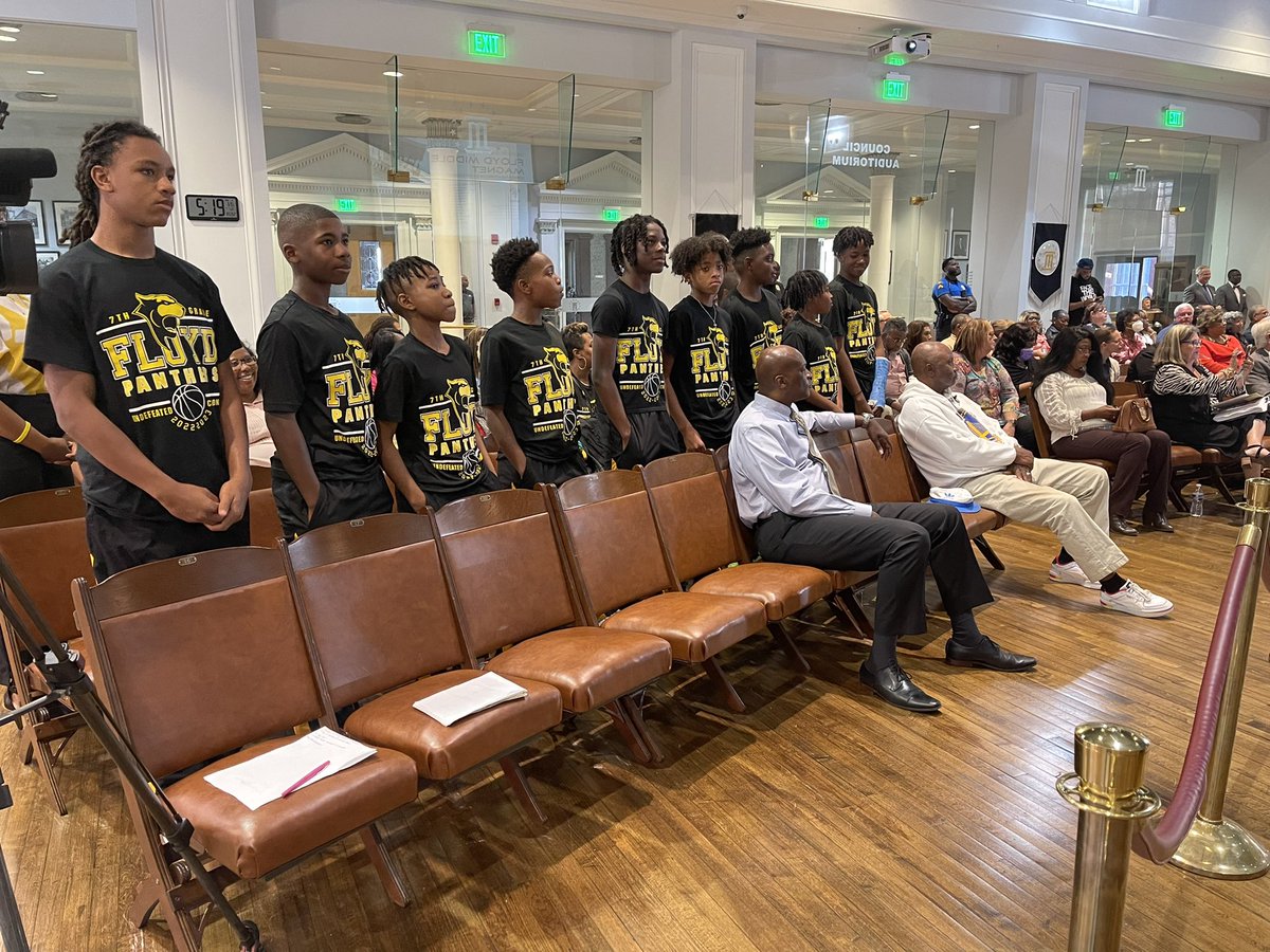 CityofMGM's tweet photo. 🏀 NOTHING BUT NET: @MayorofMgm @stevenlouisreed & the City Council recognized the Floyd Middle Magnet Middle School Basketball team last night — the UNDEFEATED Capital City Middle School Basketball Champions!
#newmontgomery #mpsmovingforward https://t.co/MDOCkZuNQH