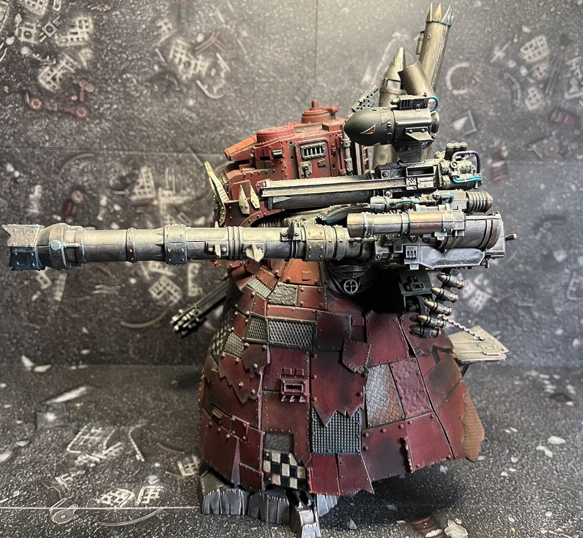 Davewri37806584's tweet image. Selling my painted and converted Ork Stompa- DM if interested before it goes on eBay. Uk based, retweets appreciated! #orks #40k #WarhammerCommunity
